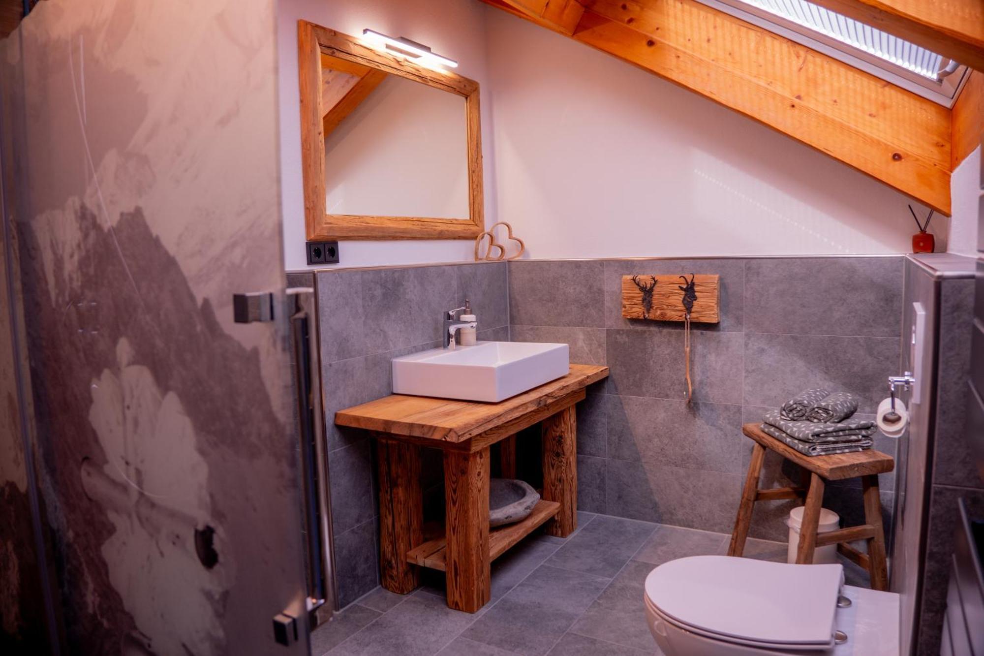 Broathack Apartment การ์มิช-พาร์เทนเคียร์เชน ภายนอก รูปภาพ